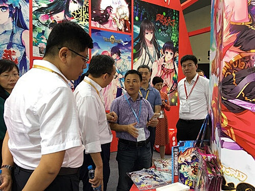 青山一道，同担风雨，拷贝漫画捐资百万助力抗疫